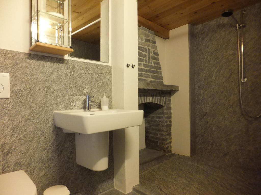 Casa Del Sarto Apartment Intragna Bagian luar foto